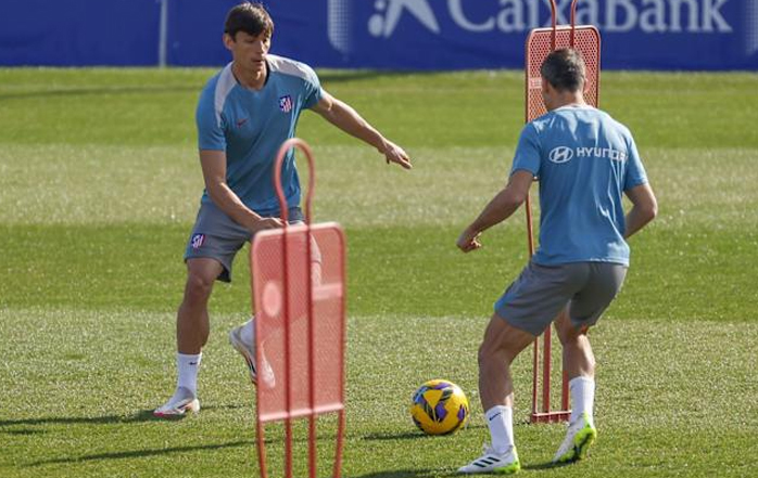 Oblak y Barrios trabajan al margen por gestión de cargas