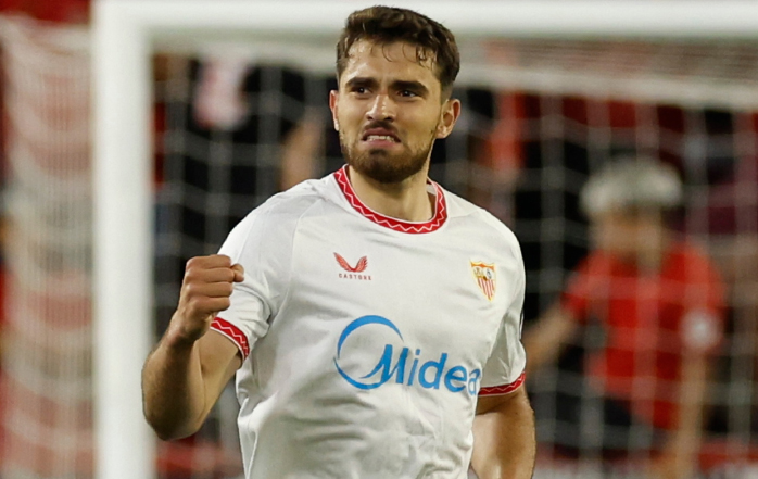Álvaro García Pascual cierra su fichaje por el Cádiz