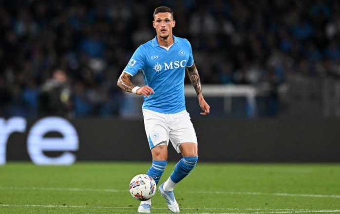 Villarreal y Napoli pulen los últimos detalles de la cesión de Rafa Marín